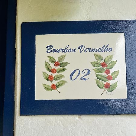 Pousada Do Cafe - Chale 2 -Sao Sebastiao Da Grama ภายนอก รูปภาพ